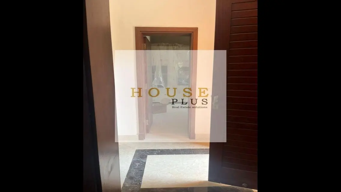 Twinhouse for rent in Sheikh Zayed first residence