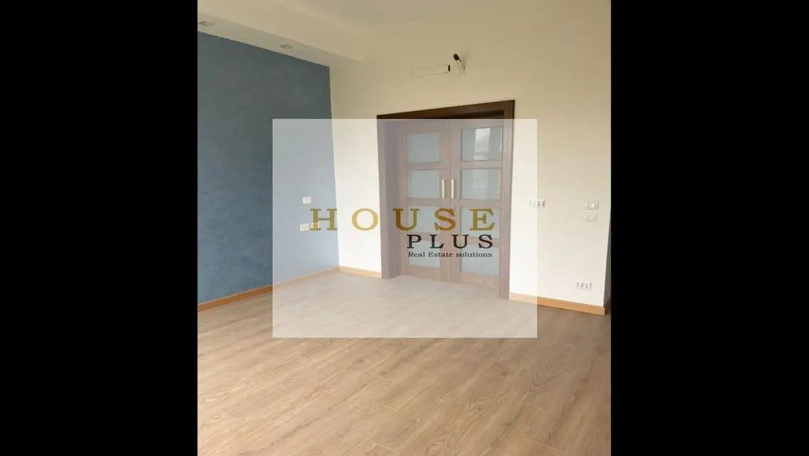 Twinhouse for rent in Sheikh Zayed first residence