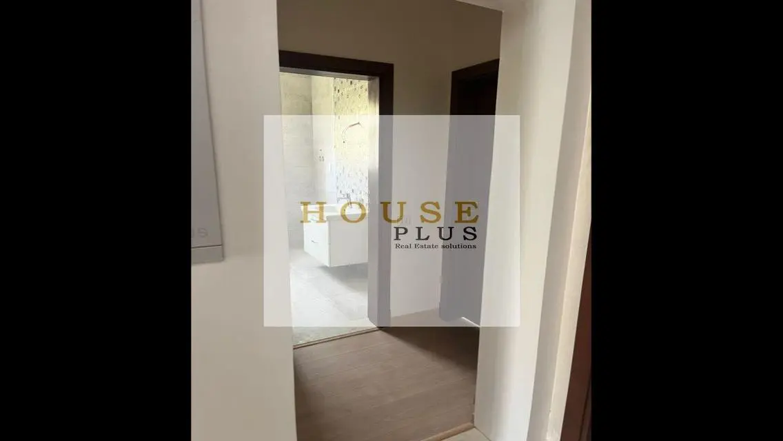 Twinhouse for rent in Sheikh Zayed first residence