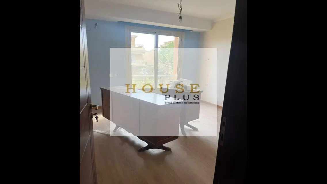Twinhouse for rent in Sheikh Zayed first residence