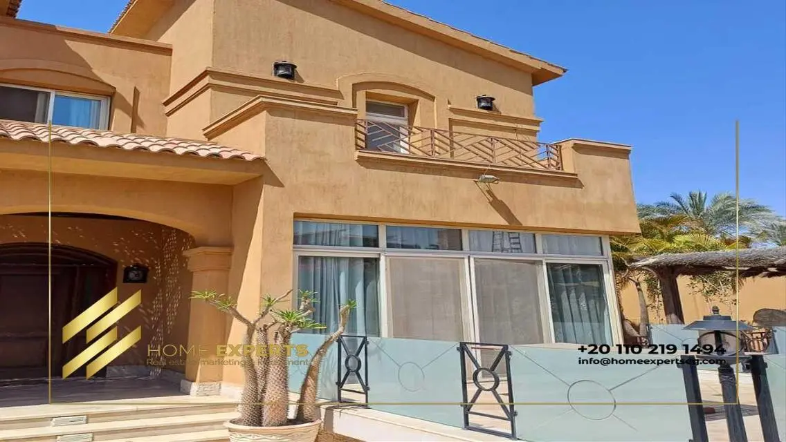 فيلا فاخرة للإيجار في سوان ليك
