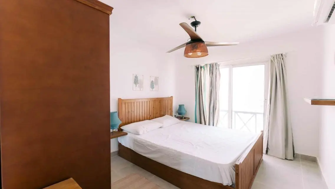 Fully Equipped - Furnished Chalet With Pool View