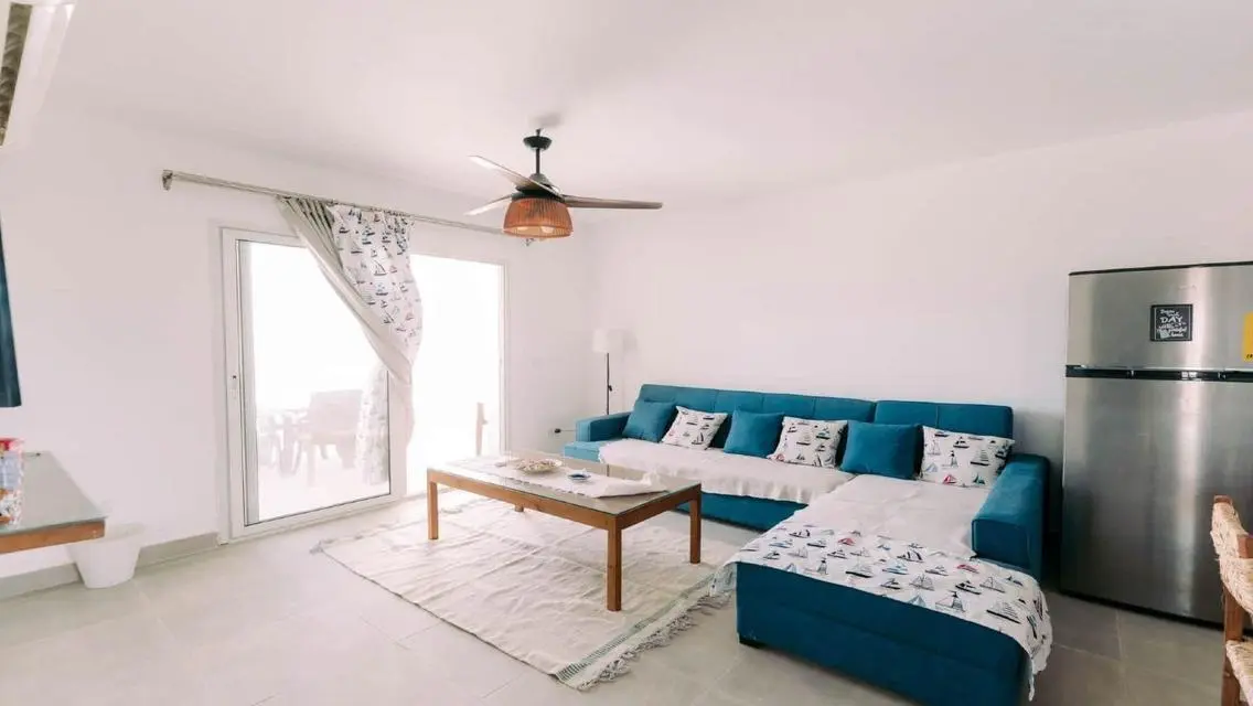 Fully Equipped - Furnished Chalet With Pool View