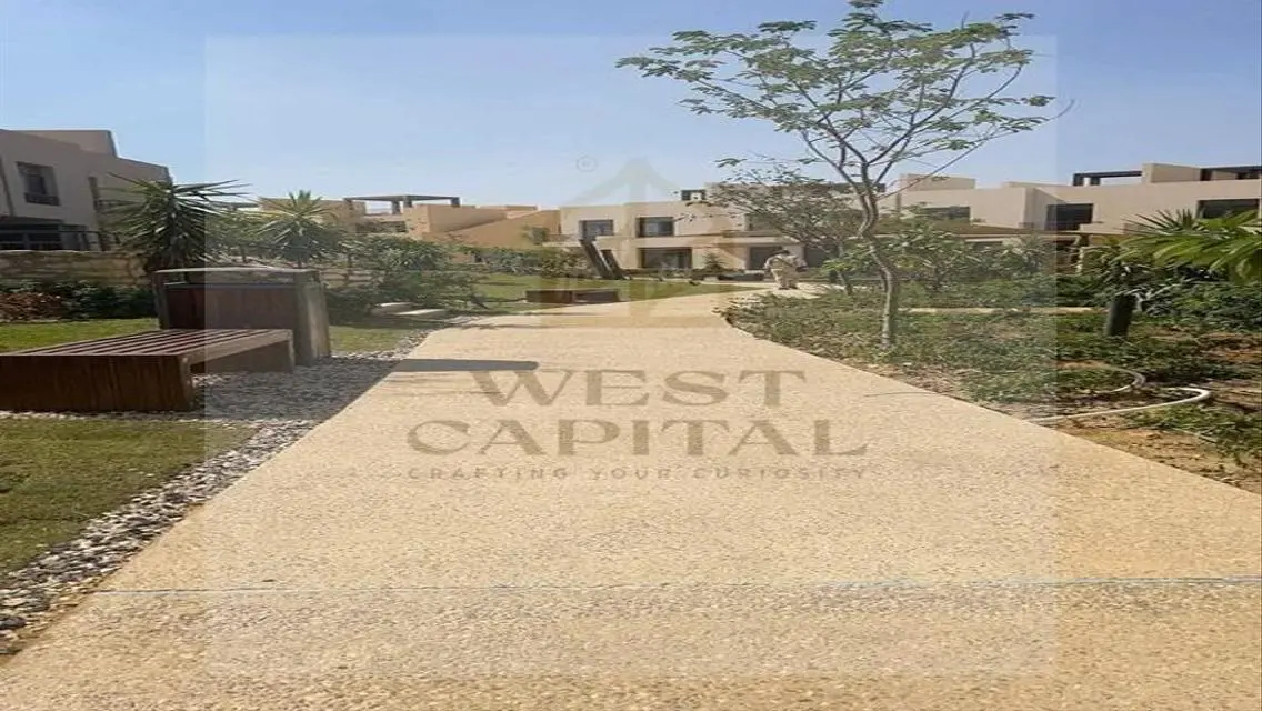 Luxurious 450 sqm Home with Private Garden