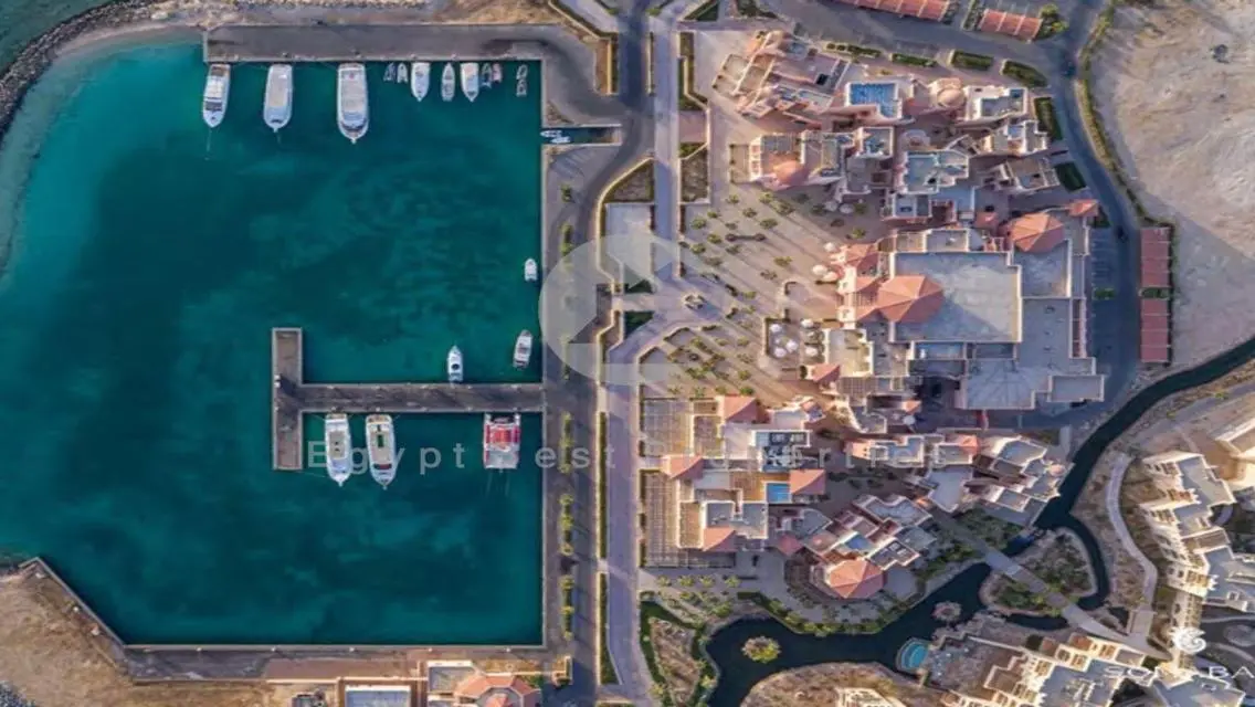 APART FOR SALE IN SOMA BAY ON LAGOON WITH 10% DP