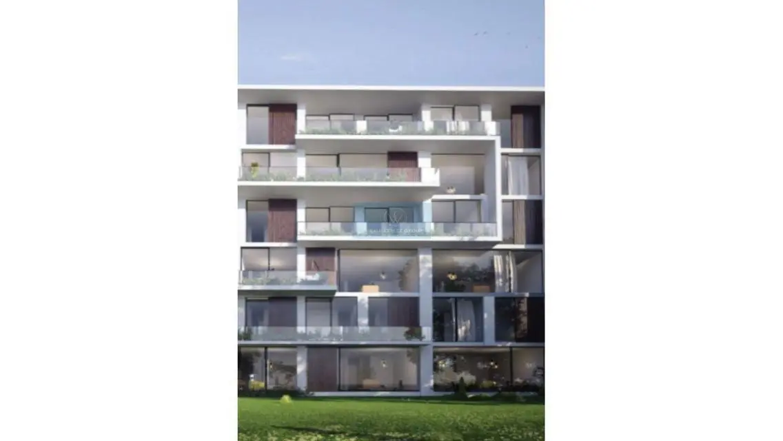Apartment for sale in new cairo the crest compond