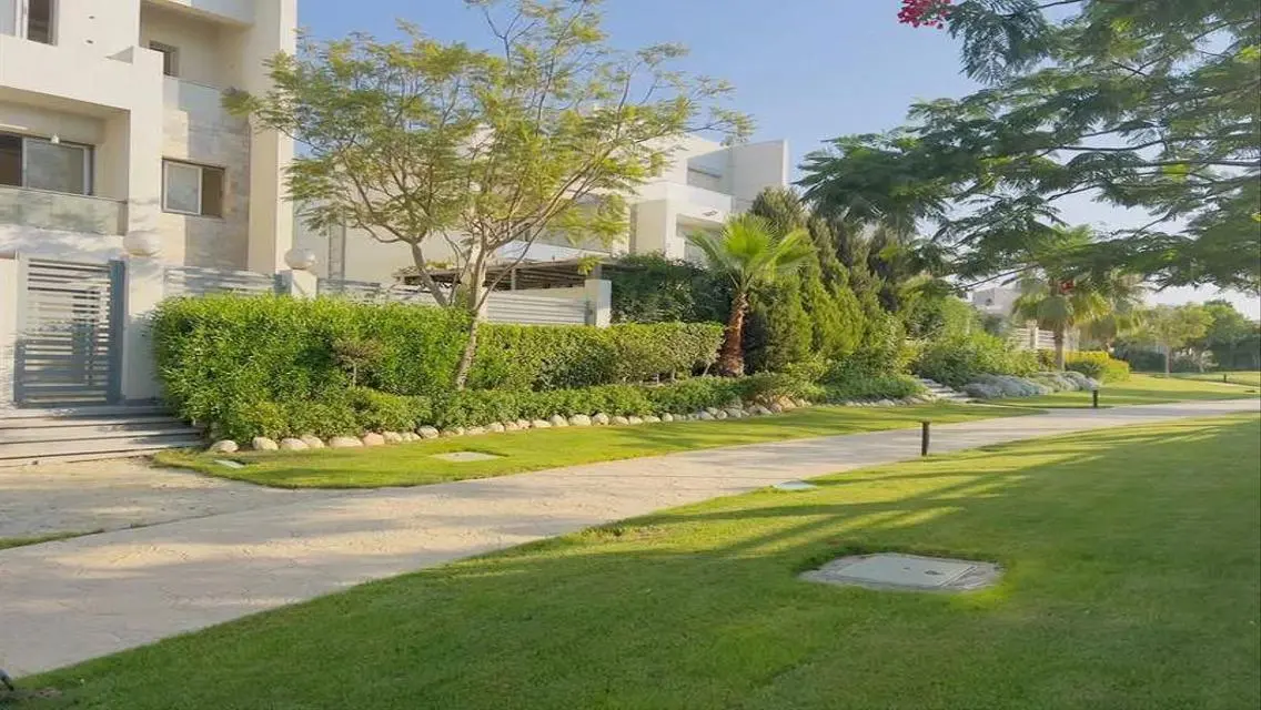 Villa with Garden view Landscape Cleopatra Square