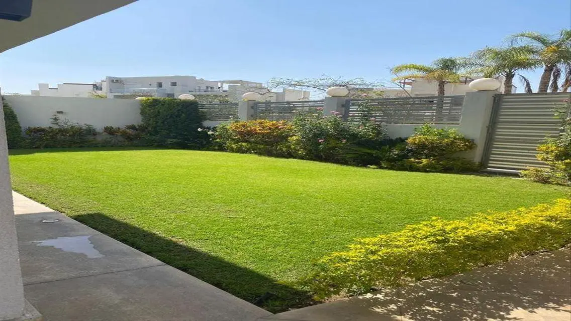 Villa with Garden view Landscape Cleopatra Square