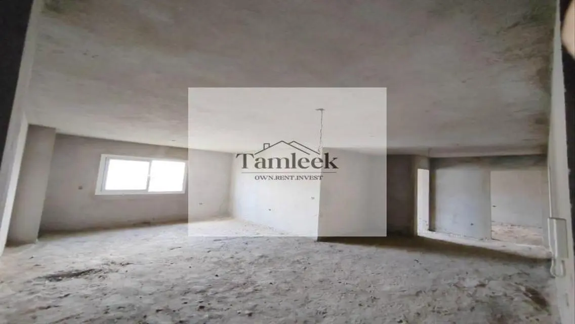 Penthouse For Sale in Zayed Regency Compound