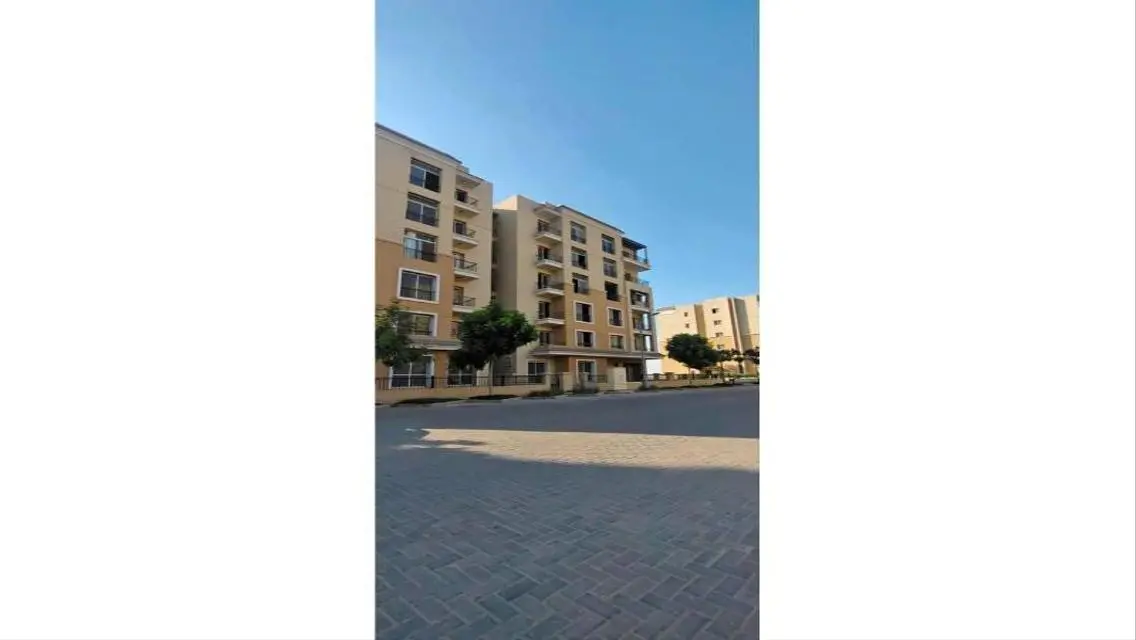 ارضي بجاردن 220م للبيع بمقدم 930الفdouble view
