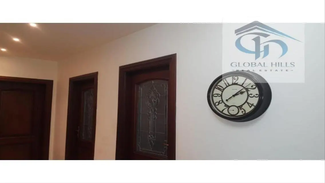 ستاندالون متشطب للبيع في مون فالي