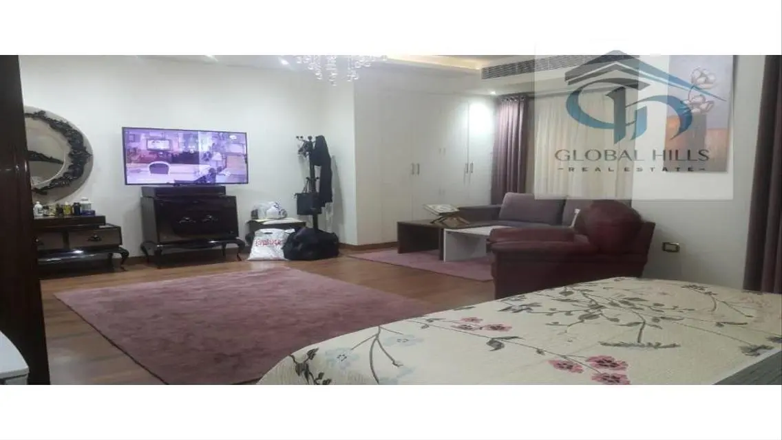 ستاندالون متشطب للبيع في مون فالي