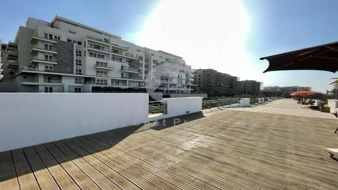 Fully finished 4 bedroom Apartment for sale