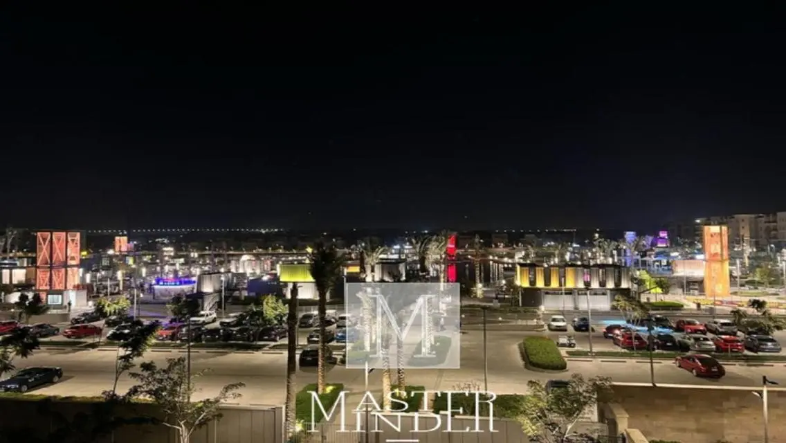 Villa with prime location for sale in Mivida