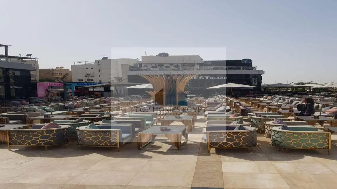 محل تجاري للإيجار بموقع مميز في الماظة بارك مول