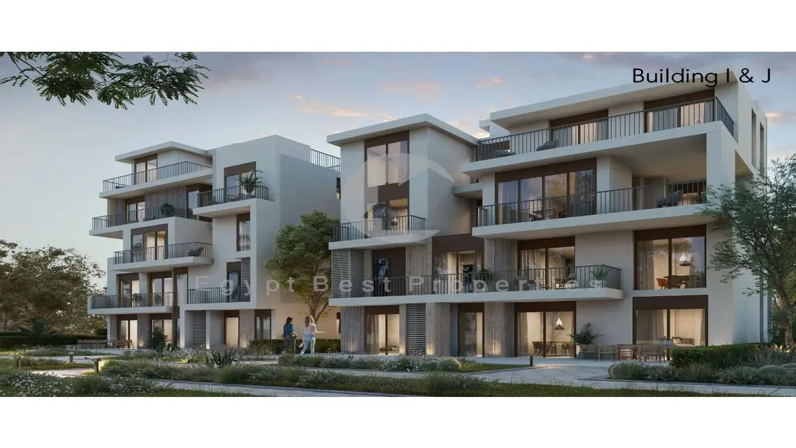 LUXURY APARTMENT,, LOWEST DP IN SOLANA WEST!!