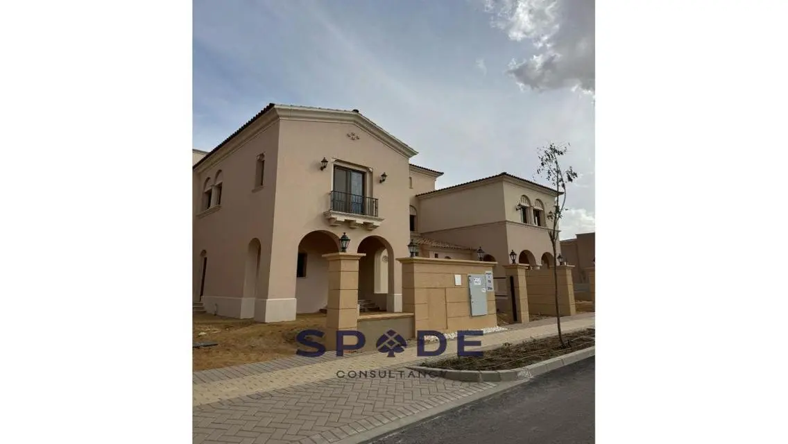 Twin house amazing location with the biggest land