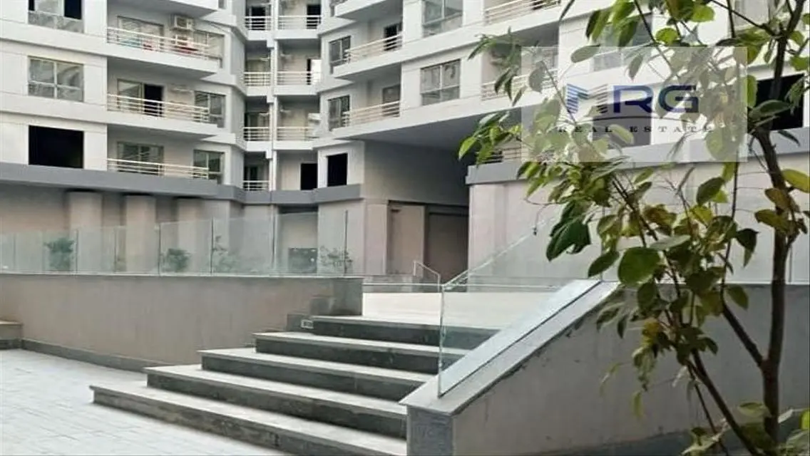 Apartment for sale, 145 m, with garage and landsca