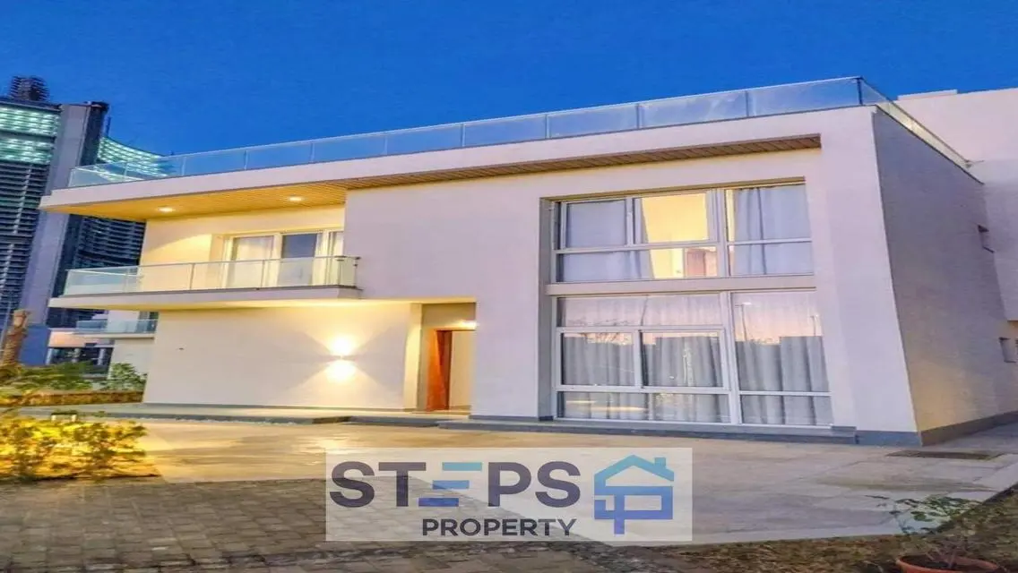 With DP 5% own townhouse in mazarine new alamein