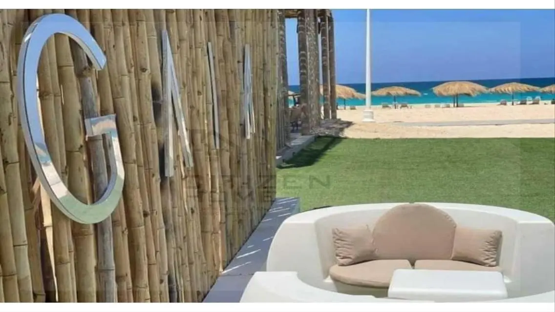 Prime location - Best Price - Pool View