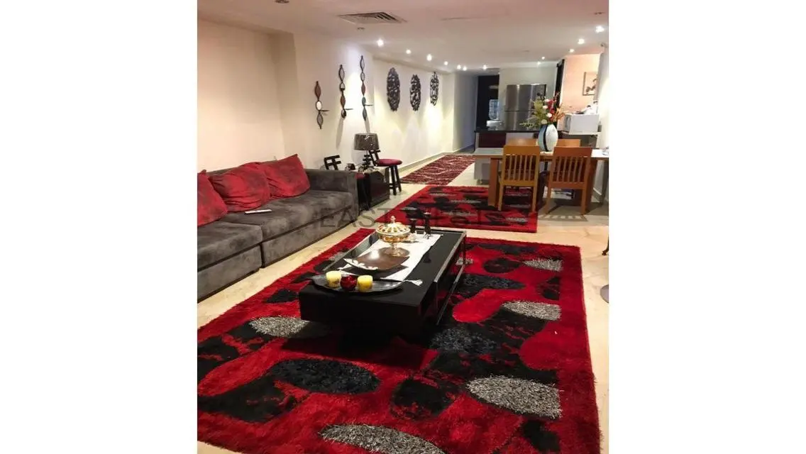 شاليه للبيع  3 غرف في بورتو مارينا تشطب كامل  مميز