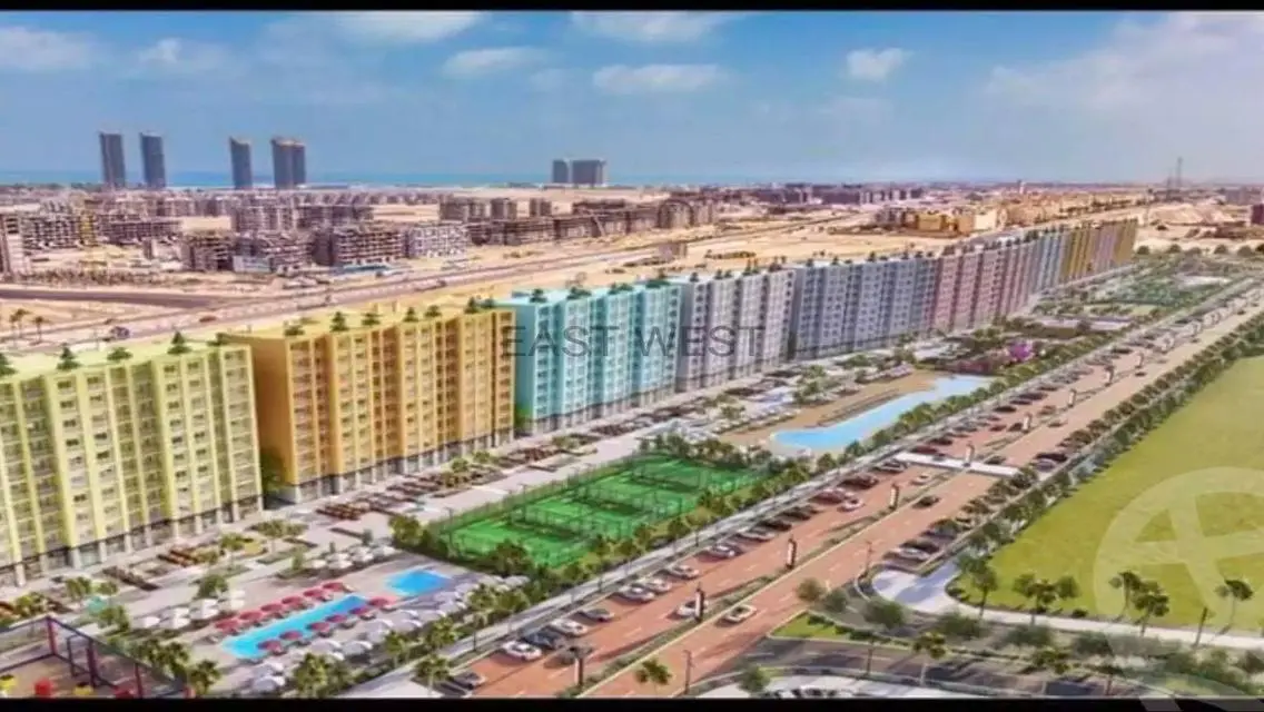 شاليه للبيع  3 غرف في بورتو مارينا تشطب كامل  مميز