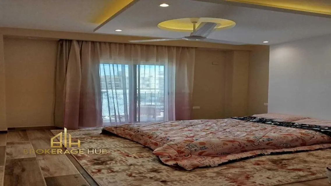 Apartment with Kitchen for -rent- in el Nakheel