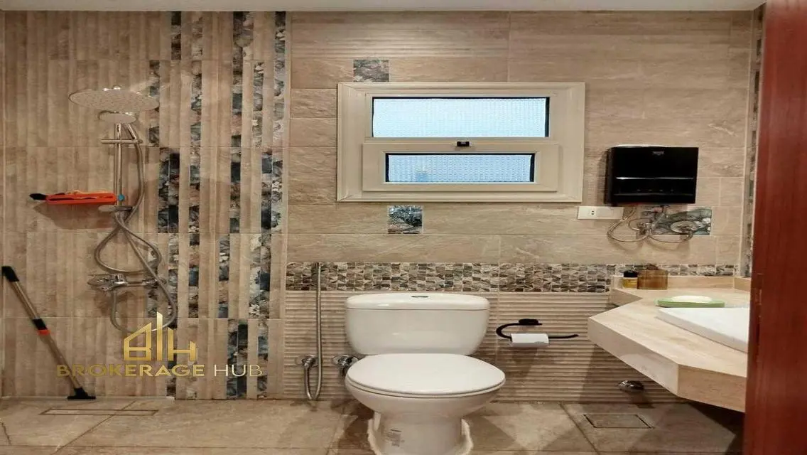Apartment with Kitchen for -rent- in el Nakheel