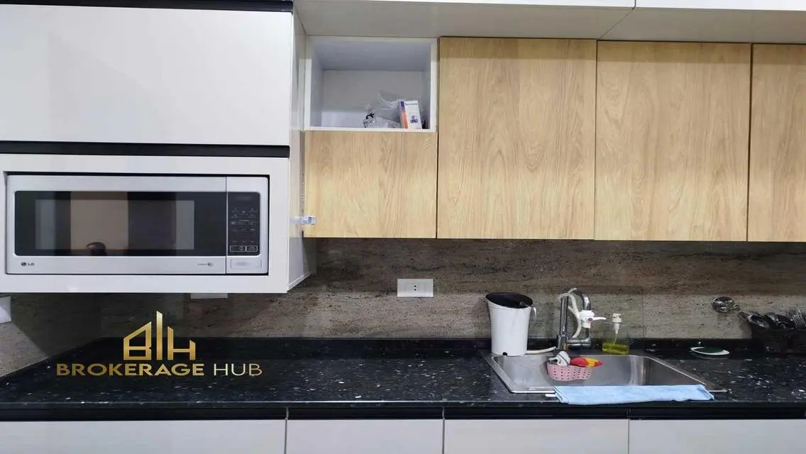 Apartment with Kitchen for -rent- in el Nakheel