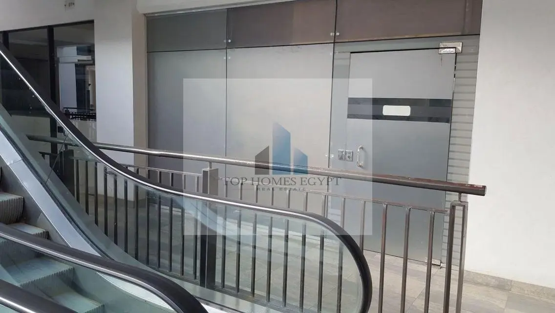 Furnished Office for rent 74M directly on 90th