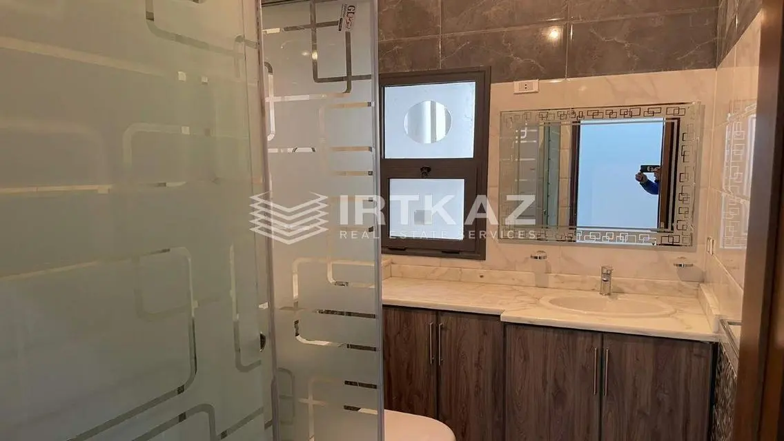 Apartment Fully Finished + Kitchen + ACs + Club
