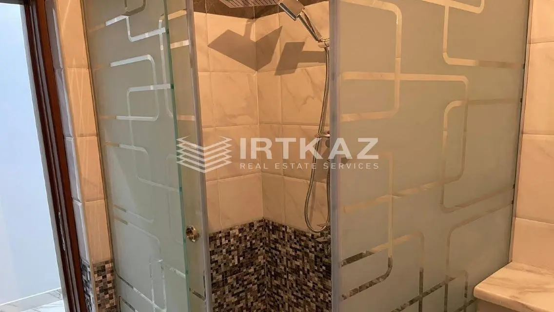 Apartment Fully Finished + Kitchen + ACs + Club