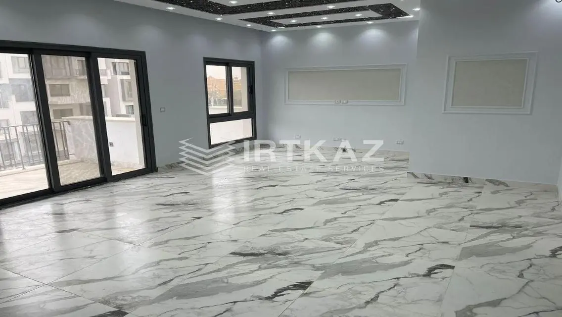 Apartment Fully Finished + Kitchen + ACs + Club