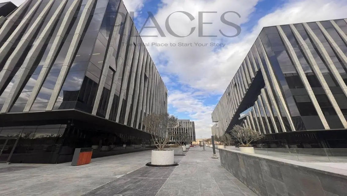 Admin space with space of 226m for rent in EDNC -