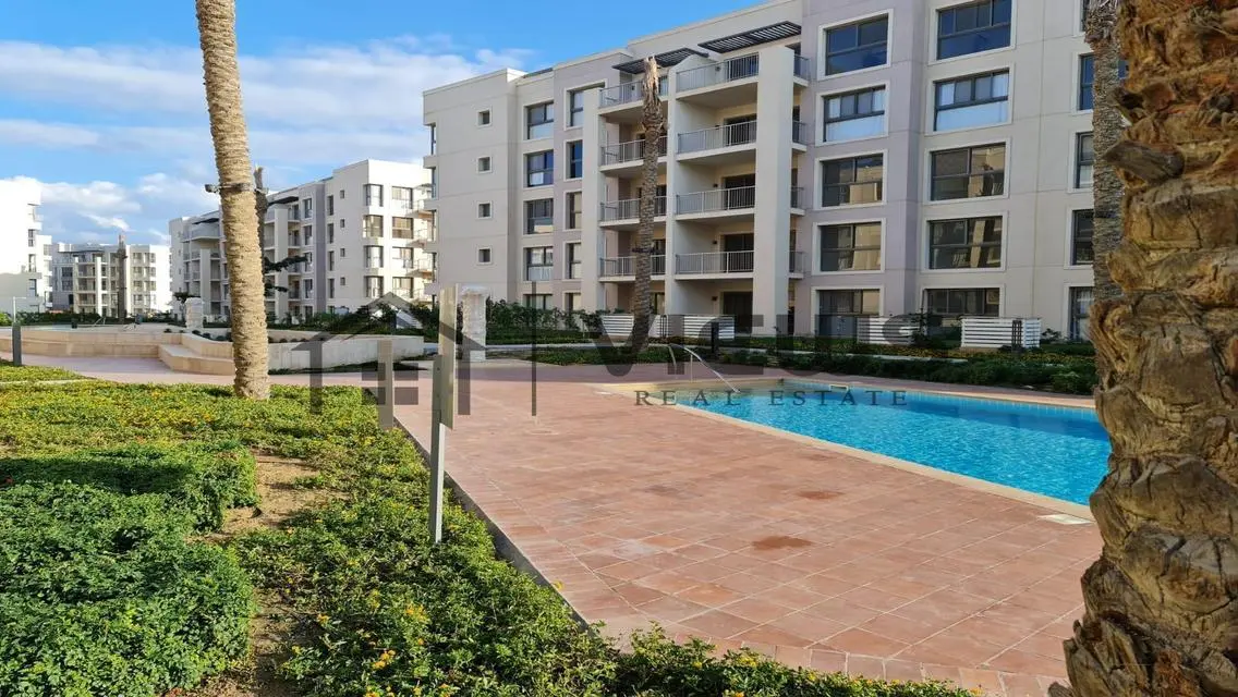 direct pool chalet in Marina for sale l hot price