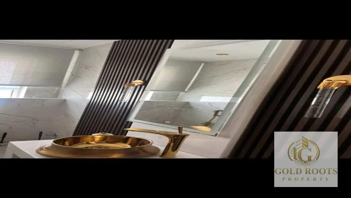 Super deluxe finished duplex for sale in Hyde Park
