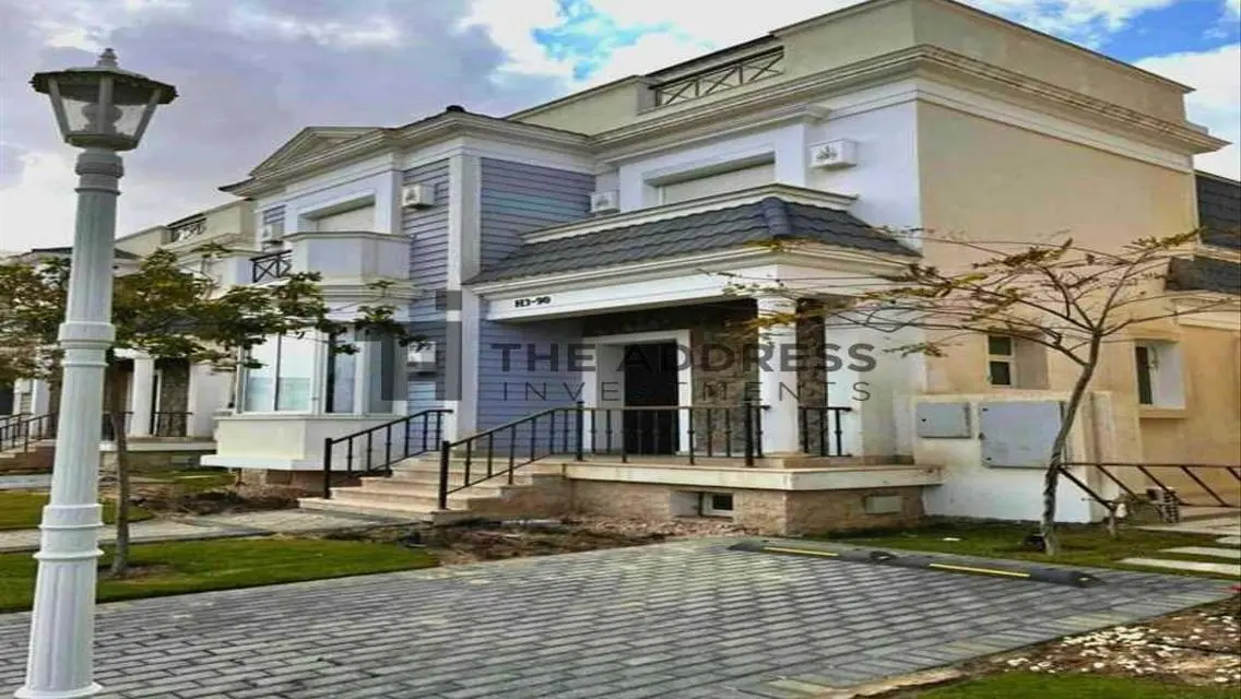 4bd Villa + garden + pool 10% installments 7 years