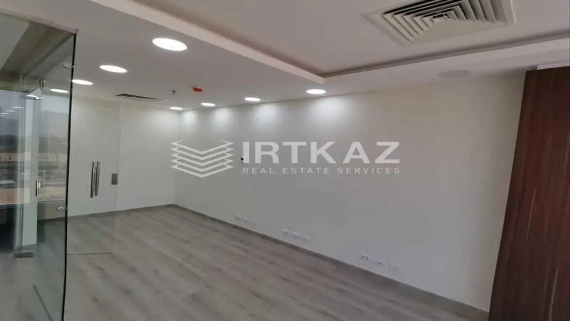 FINISHED Office 78m for rent in Trivium Square