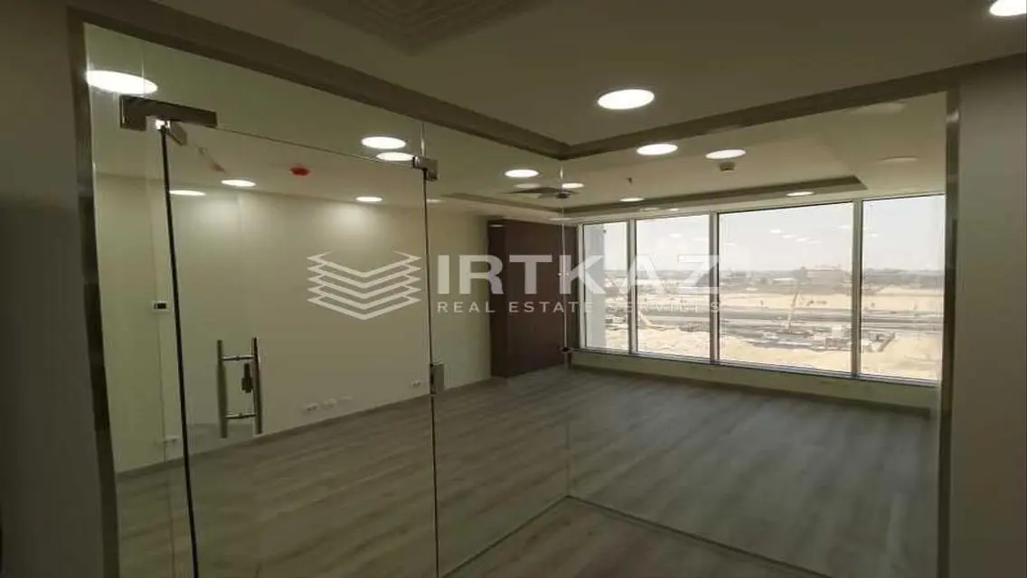 FINISHED Office 78m for rent in Trivium Square