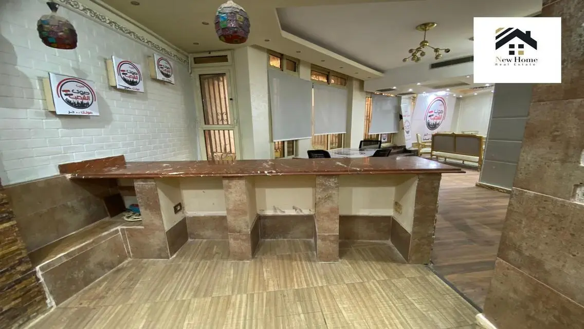 فيلا فاخرة مع حديقة ومسبح خاص