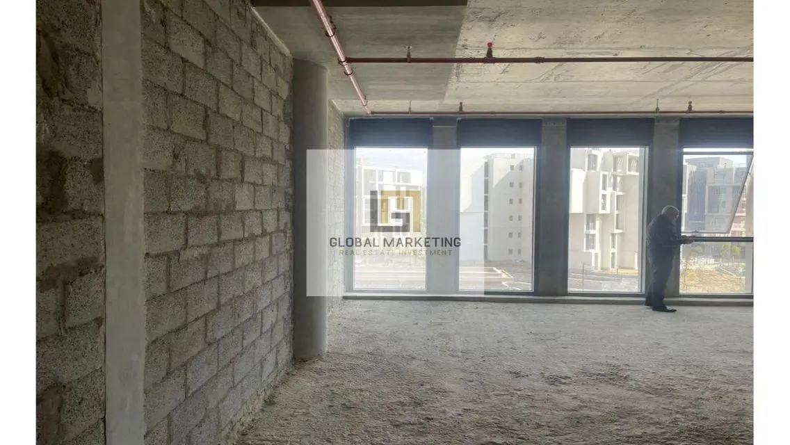 Administrative headquarters for rent 136m