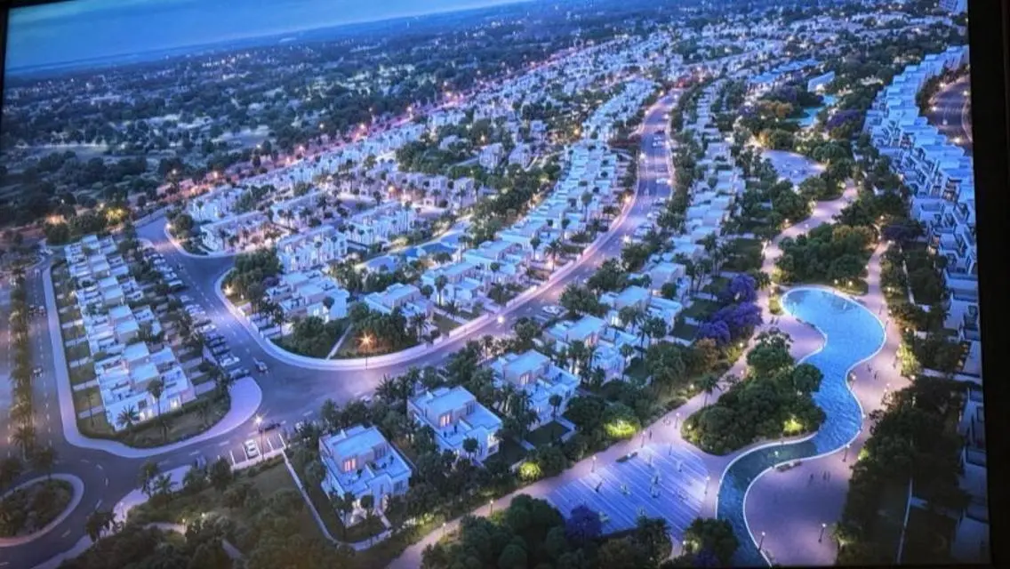 Villa 212m in Hyde Park installments over 10 years