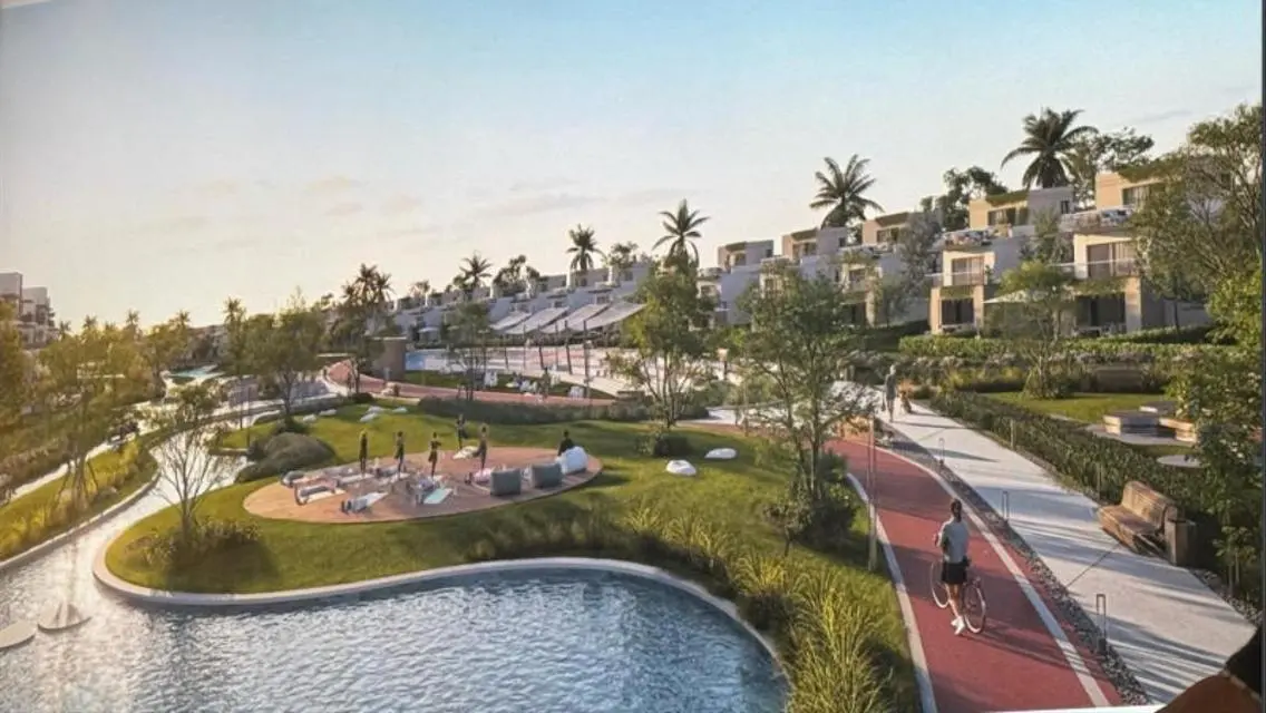 Villa 212m in Hyde Park installments over 10 years