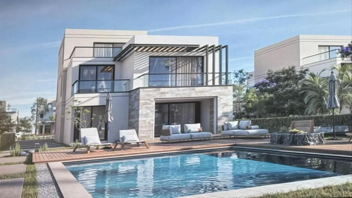 Villa 212m in Hyde Park installments over 10 years