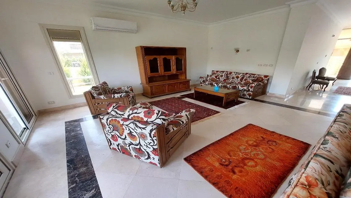 Corner Twin Villa in the Prestigious Grand Height