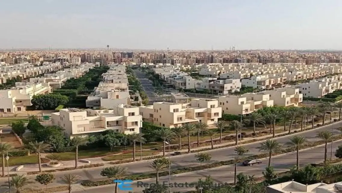 Fully furnished villa n prime location 6 of Octobe