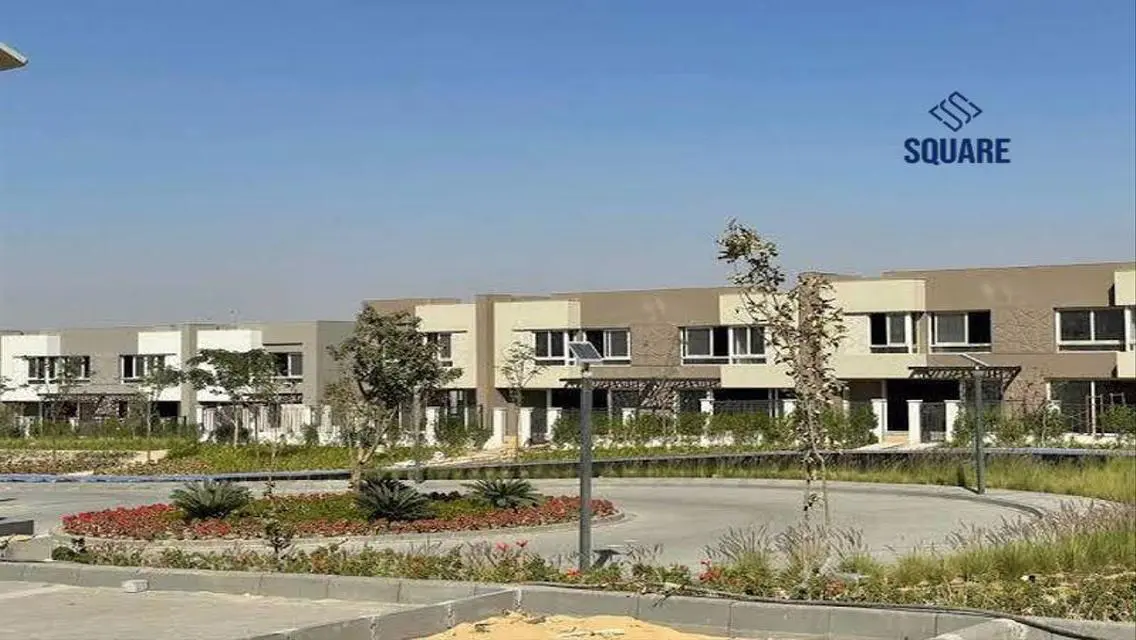 Resale Townhouse the Best Location In Badya inst