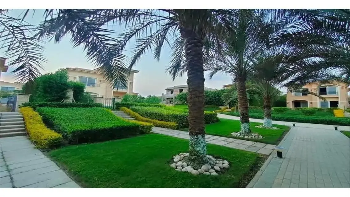تاون هاوس للبيع ريسيل استلام فوري متشطب بالكامل