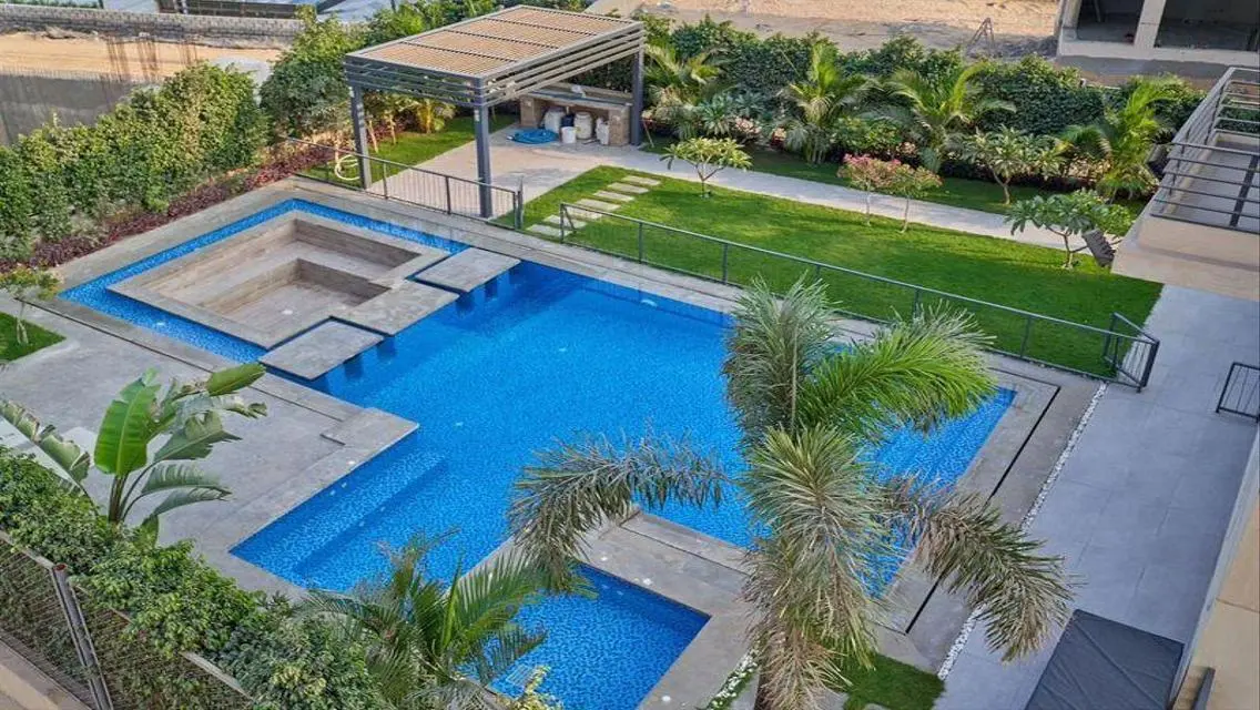 For sale fancy villa in Alma near to Zayed 2000