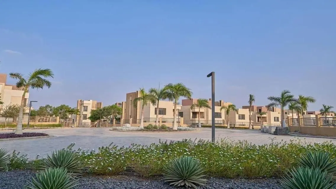 For sale fancy villa in Alma near to Zayed 2000